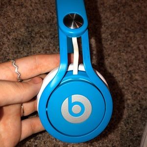 Beats mixrs
